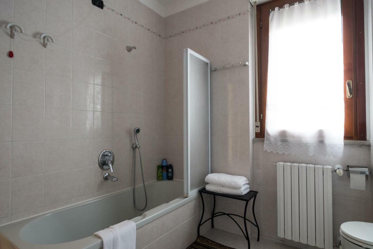 Cozy Penthouse Villa San Donato Milanese Exterior photo